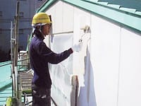 外壁面　ナノコンポジットW塗り（1回目）