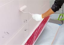 外壁ナノコンポジットW塗装作業中（2回目）
